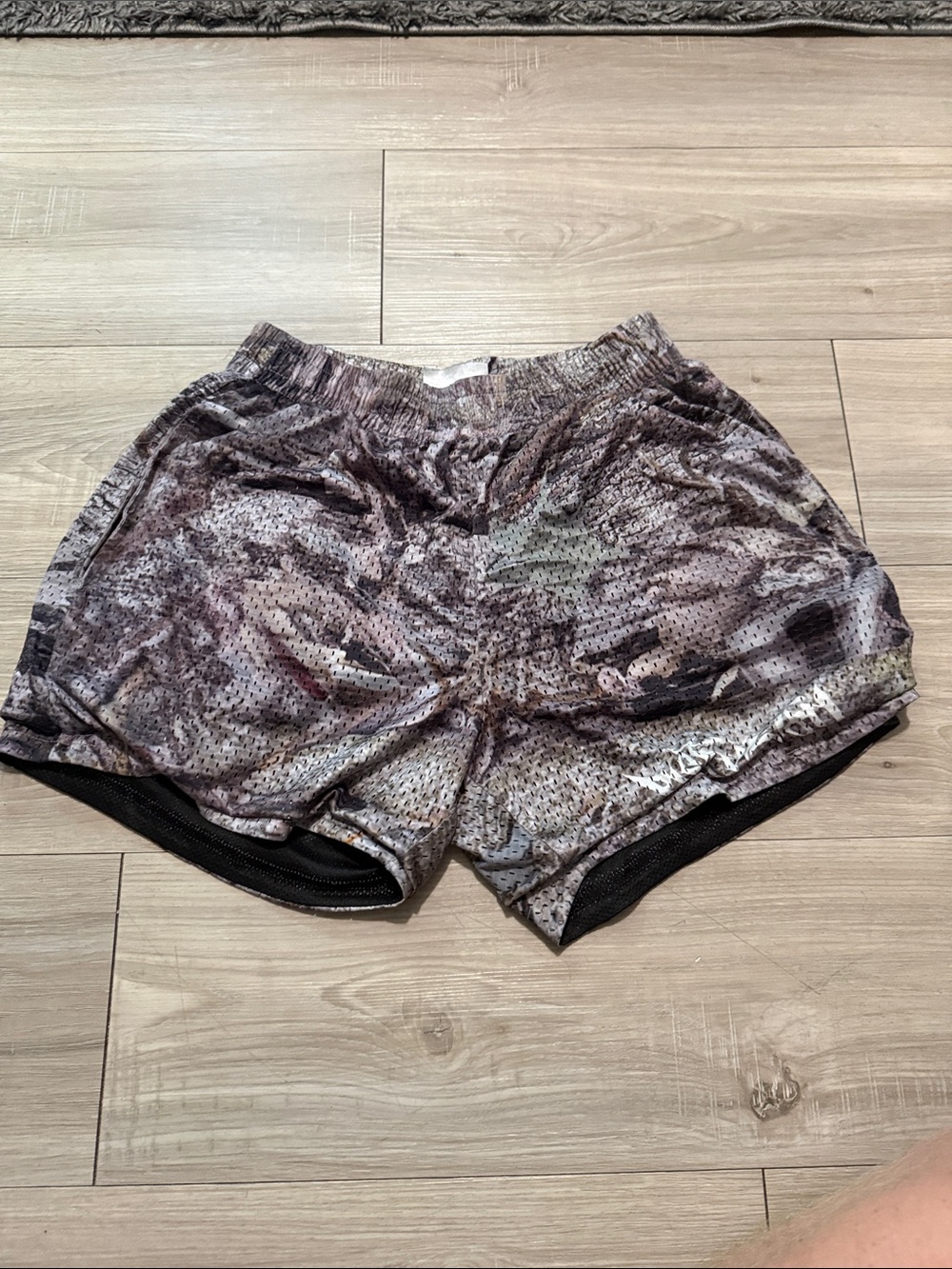 Ekkovision camo mesh gym shorts